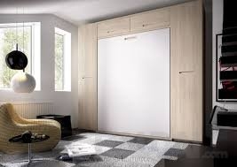 Dvigulė sieninė lova spintoje